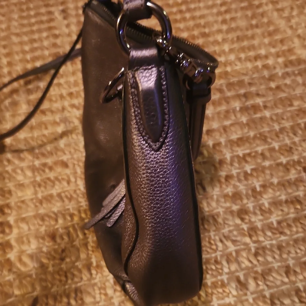 Coach Brown Leather Classic Shoulder Bag - Picture 6 of 13